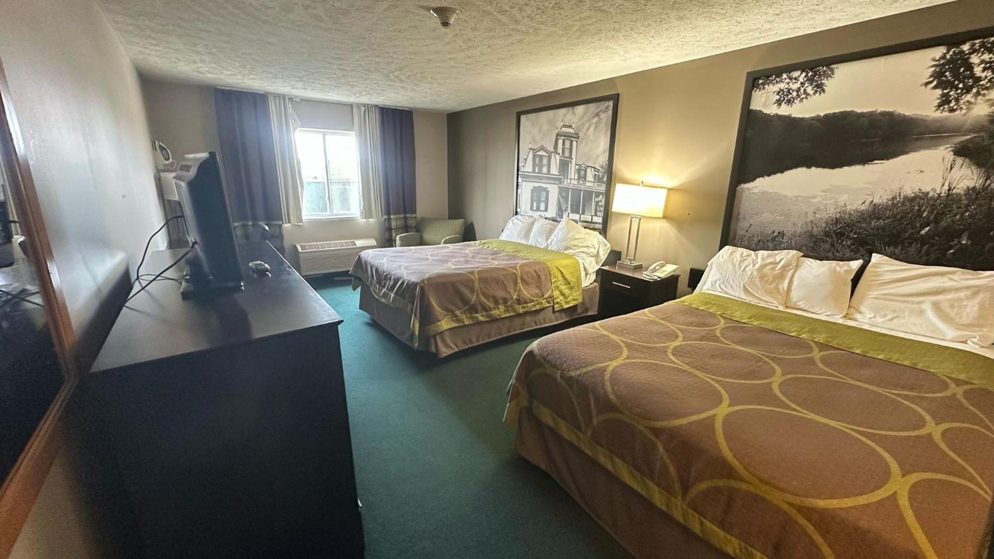Burgundy Inn & Suites By Oyo El Paso エクステリア 写真
